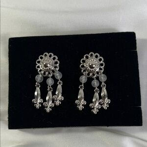 Vintage Avon Chandelier Elegant Silver‎ Tone Dangle Pierced Earrings